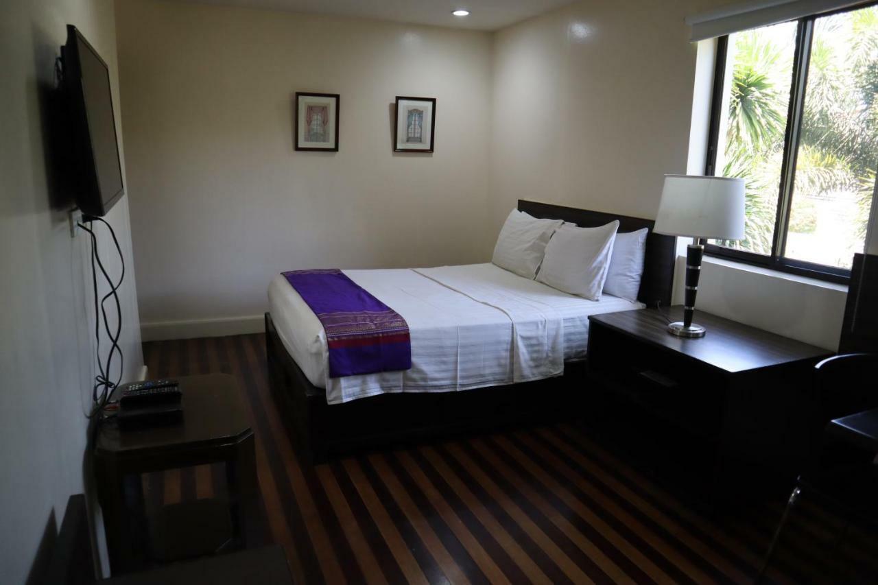 Domicilio Lorenzo Davao City Екстериор снимка